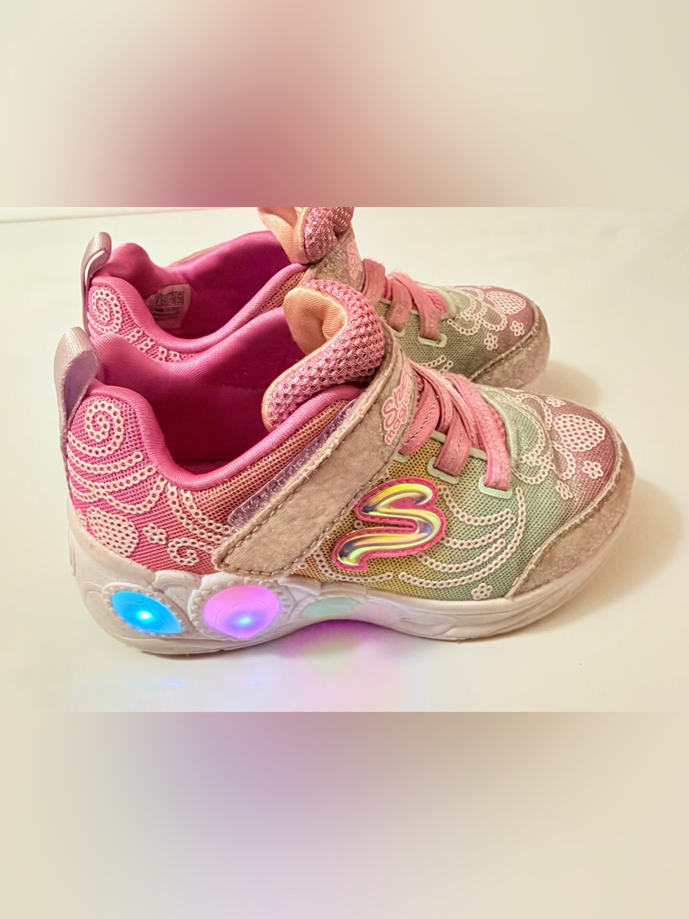 Skechers | Magical Collection Light Up Sneakers | Pink Pastel | Toddler Size 9